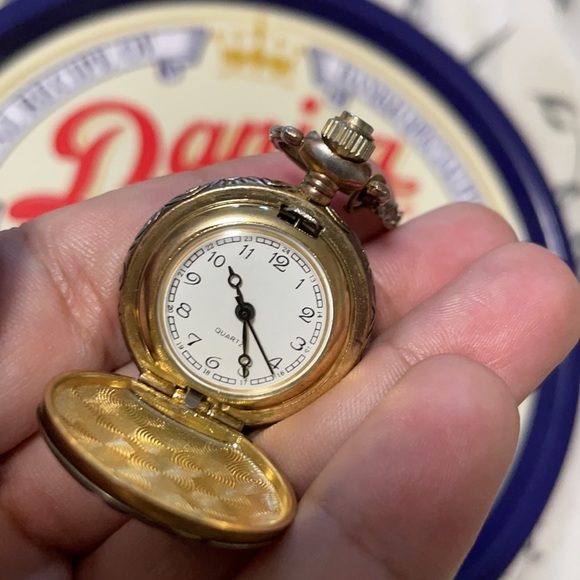 quartz Jewelry - Gold Plated Necklace Pocket Watch